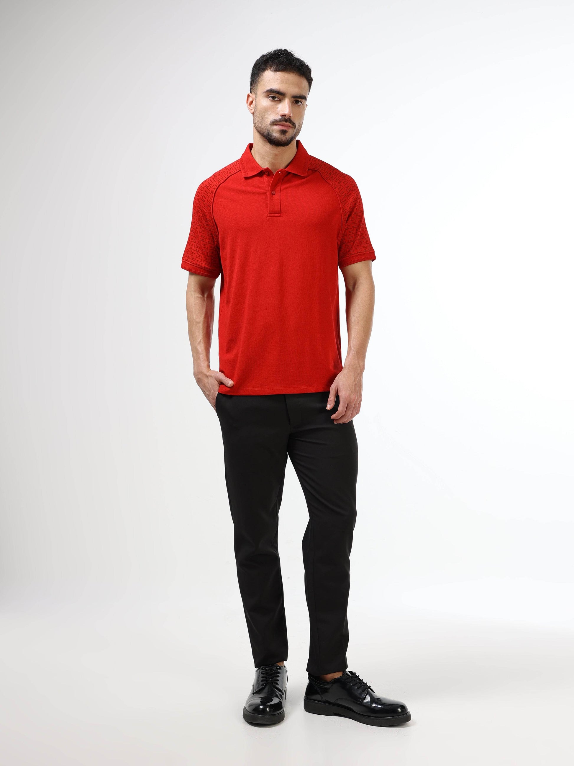 Men's red polo t-shirt with printed raglan sleeves