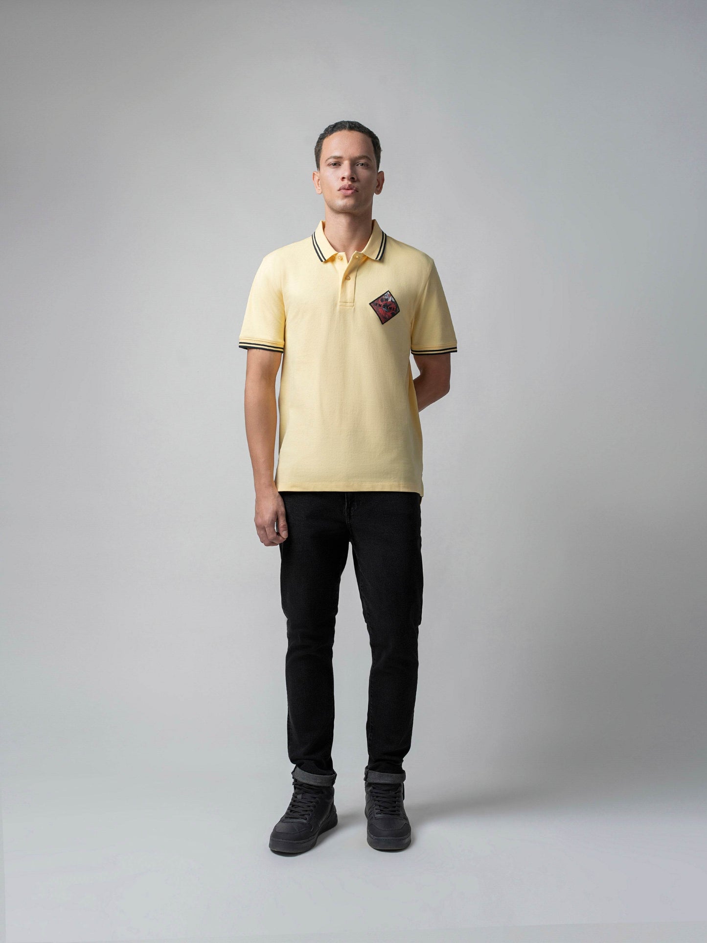 Yellow polo tshirt for men