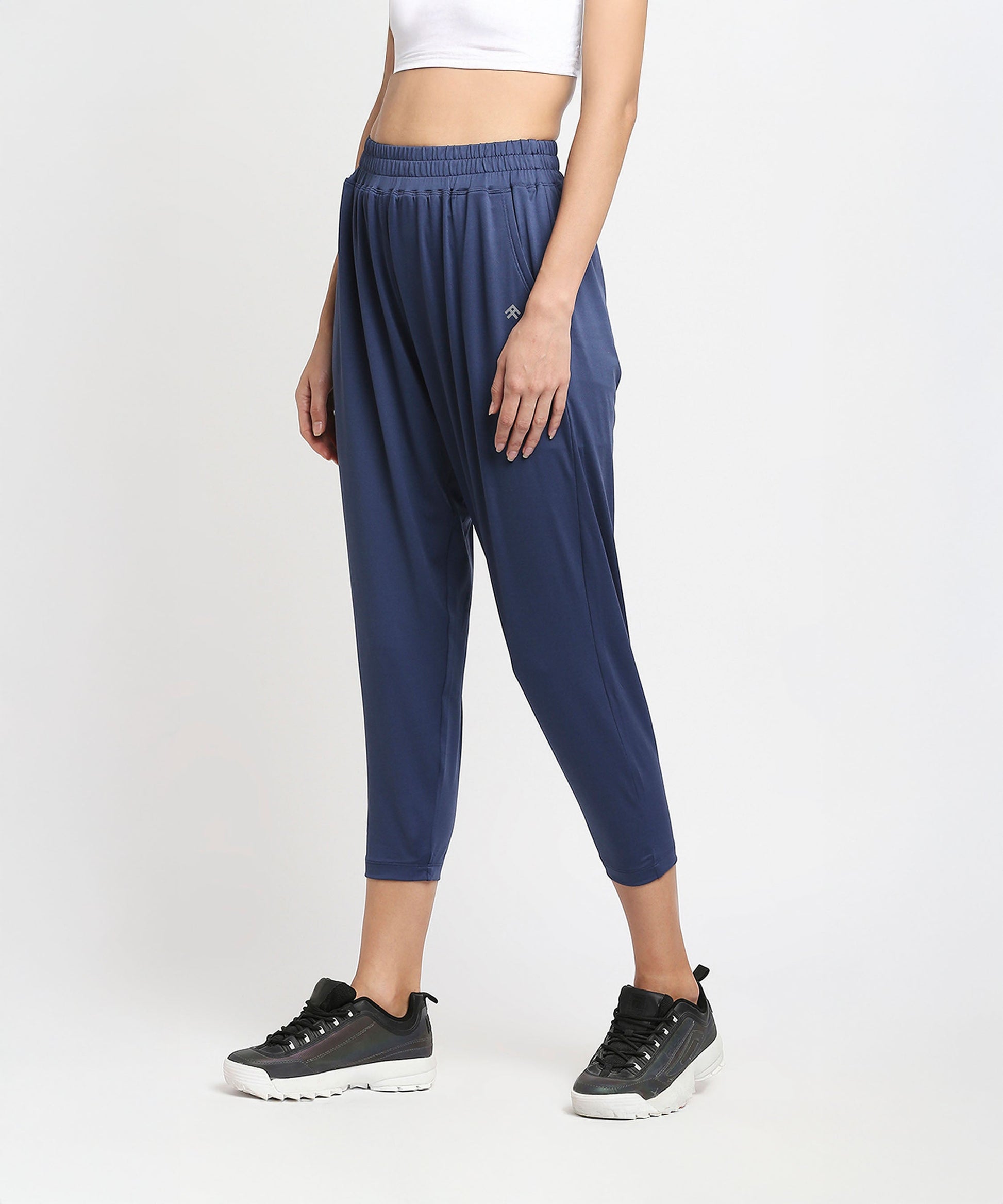 Stylera Blue Yoga Pants for Women in a Comfortable Fit Perfect for Yoga and Exercise
