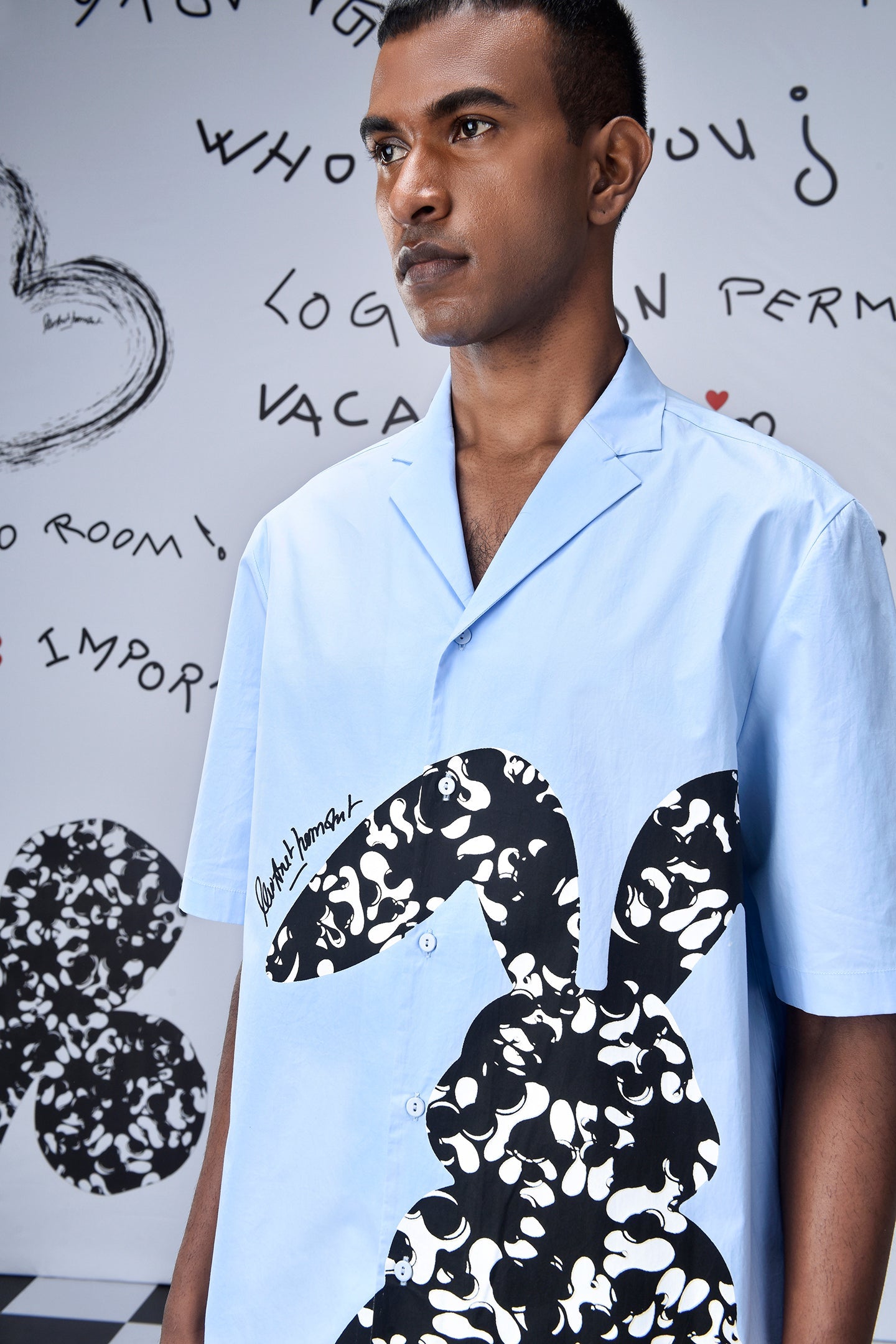 Stylera light blue relax fit shirt for men with black and white graphic print