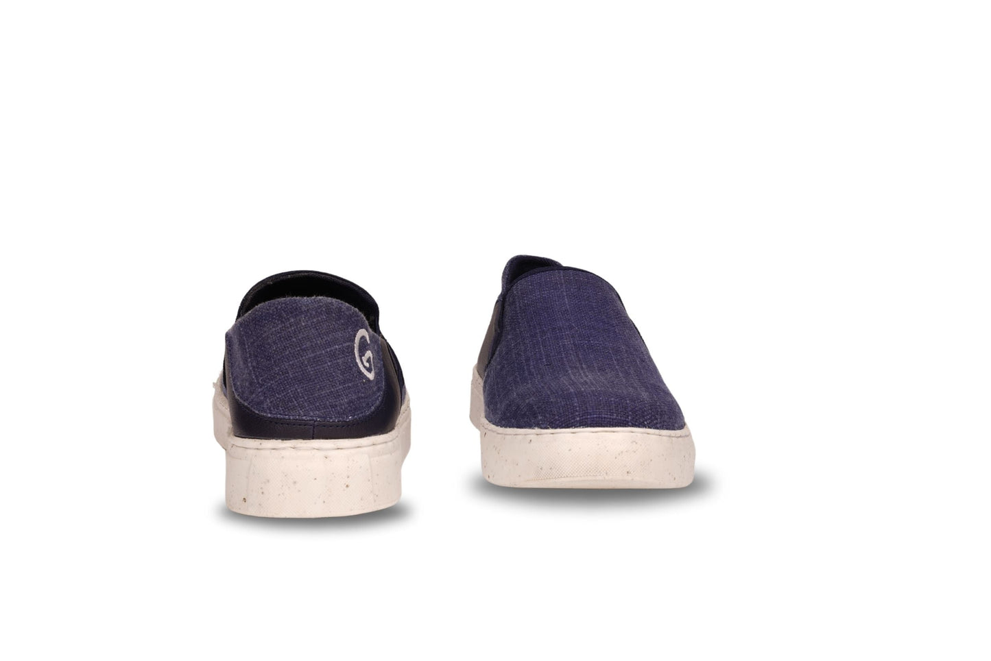 Stylera comfortable men’s loafers for daily wear in navy blue with a casual design