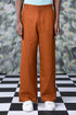 Stylera dark camel linen trousers with a straight fit and button closure