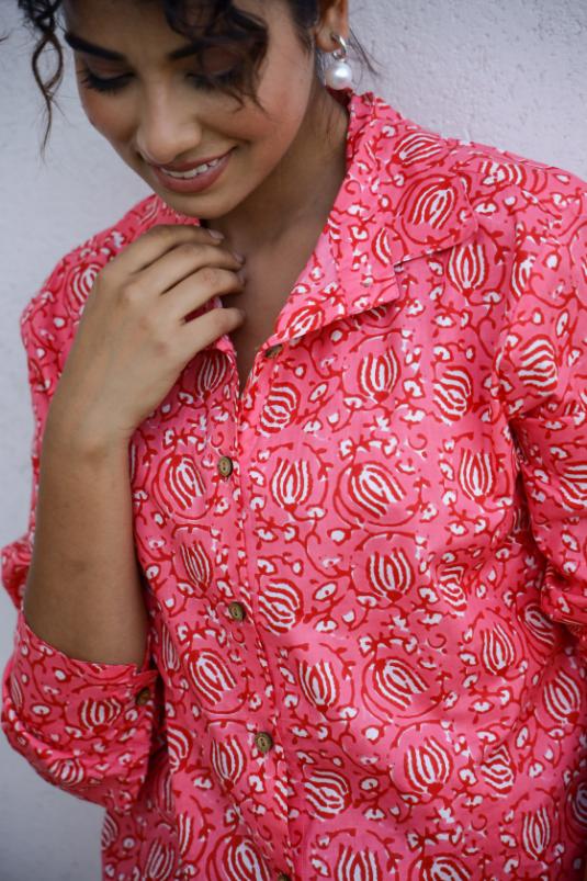 Stylera floral print casual shirt for women in vibrant pink with button detailing