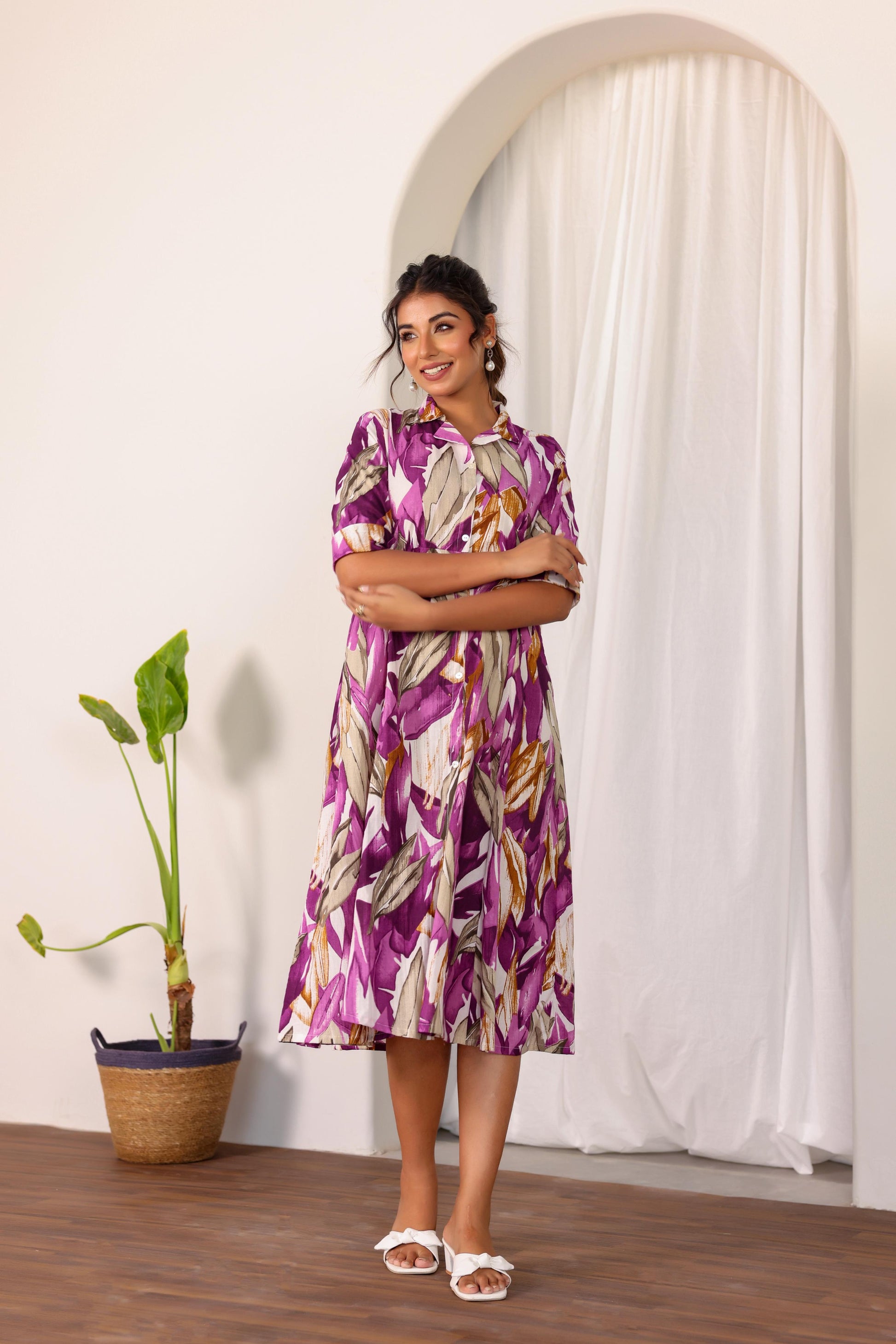 Stylera women's summer cotton dress with floral pattern and short sleeves for a stylish look