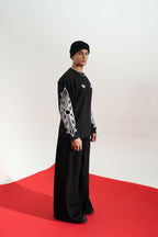 Graveen Printed Oversized Black Sweatshirt Main Character
