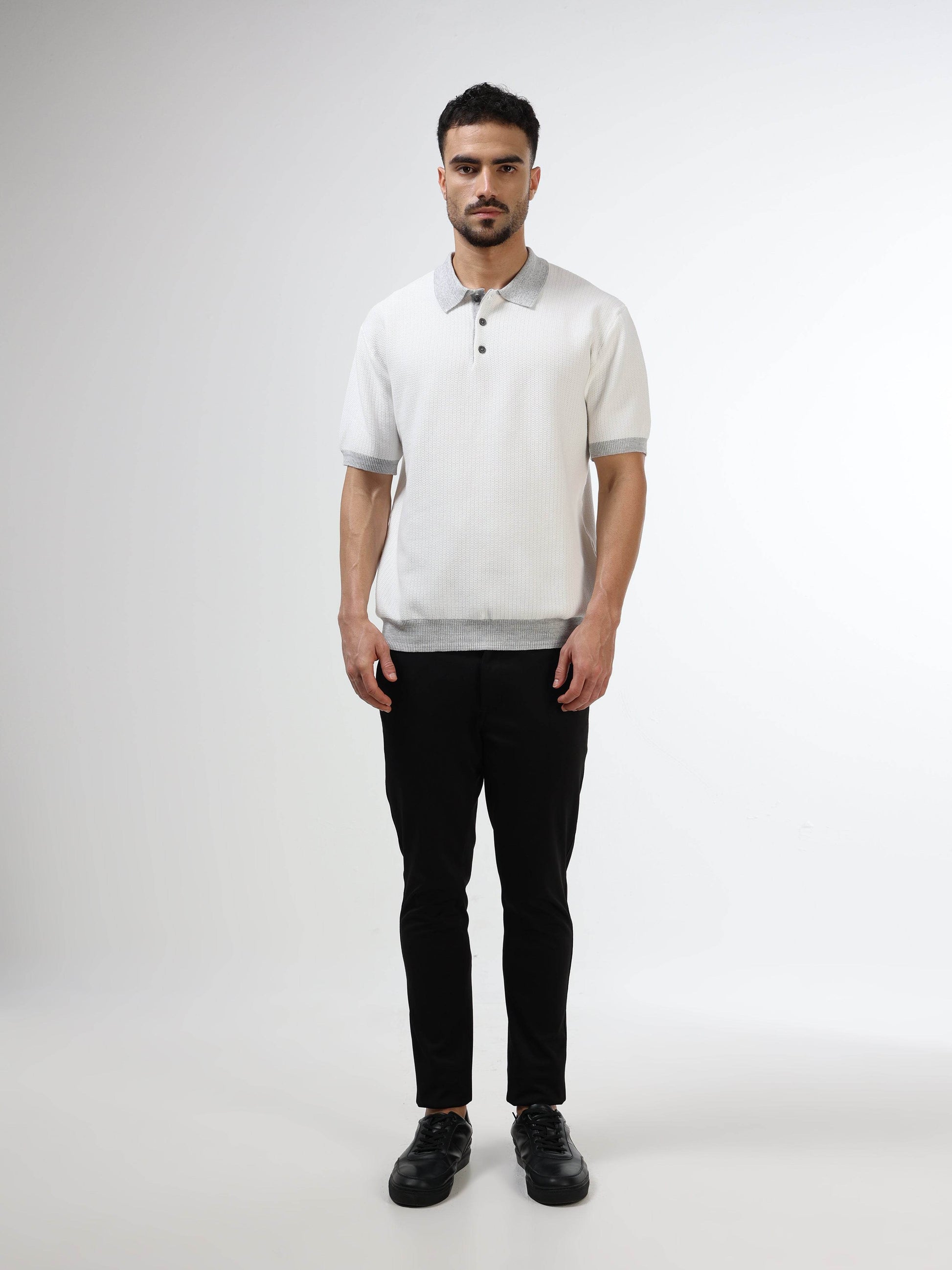 Men’s white knit polo tshirt