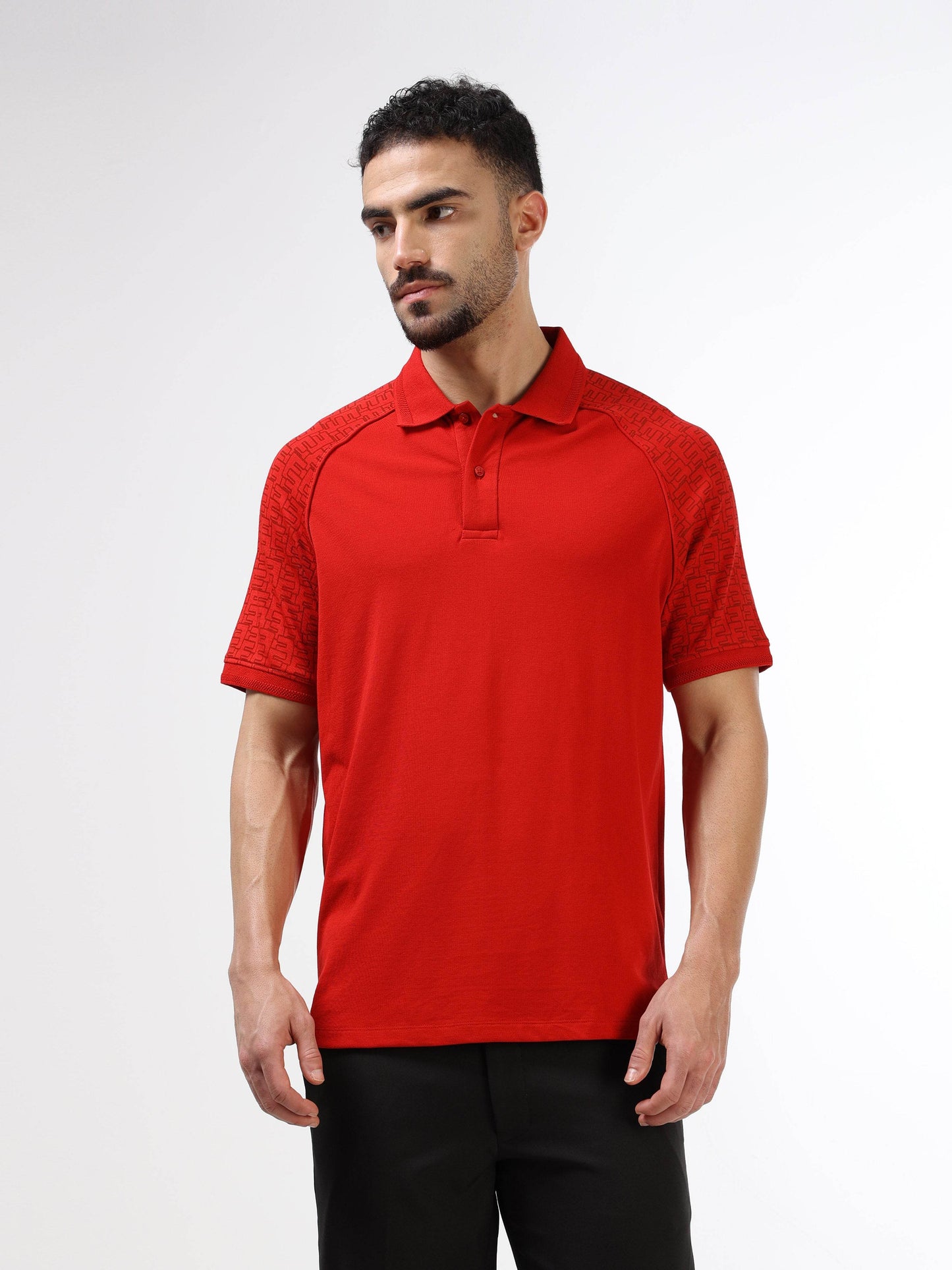 Men's red polo t-shirt with printed raglan sleeves