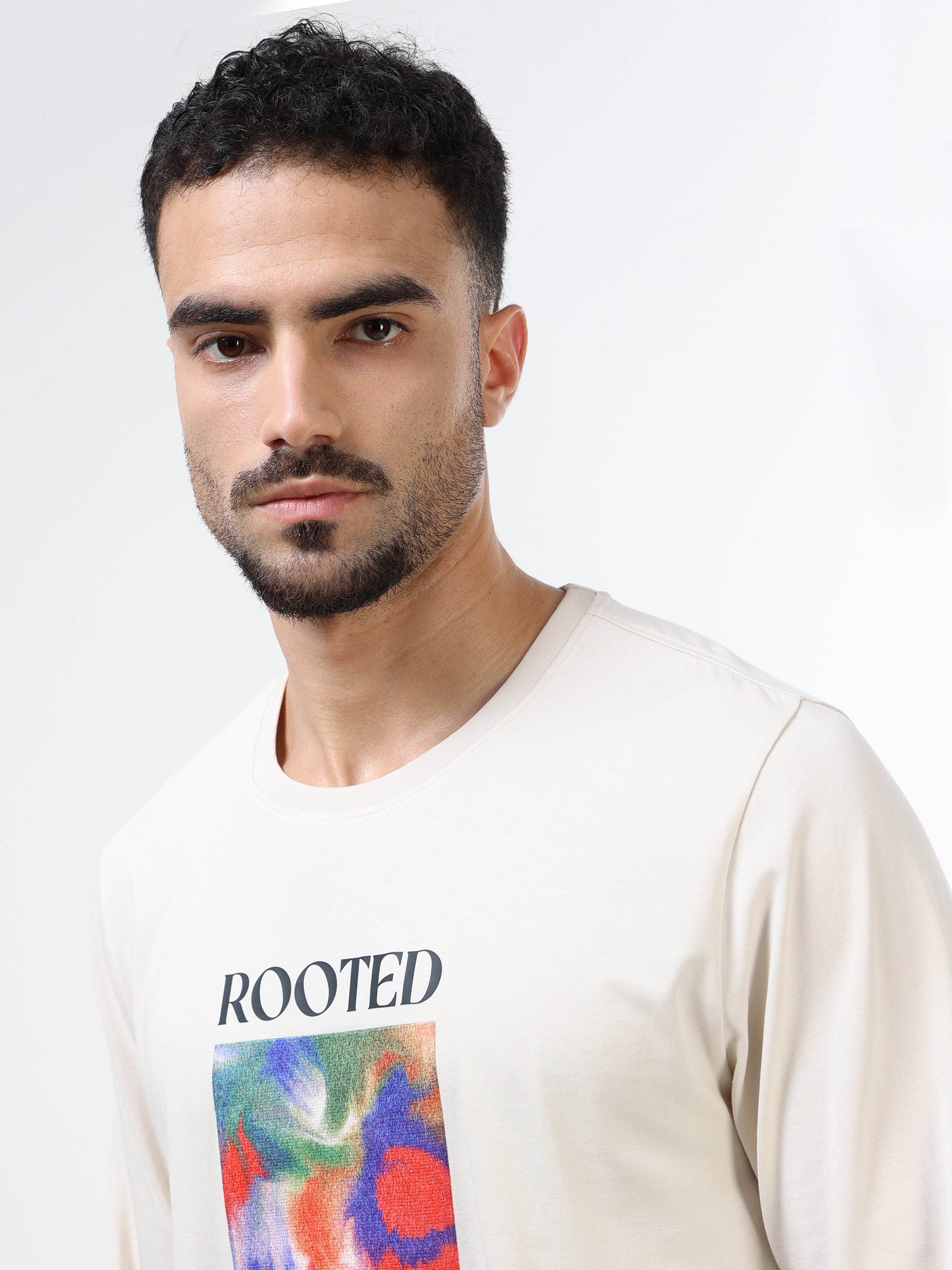 Men’s beige t-shirt