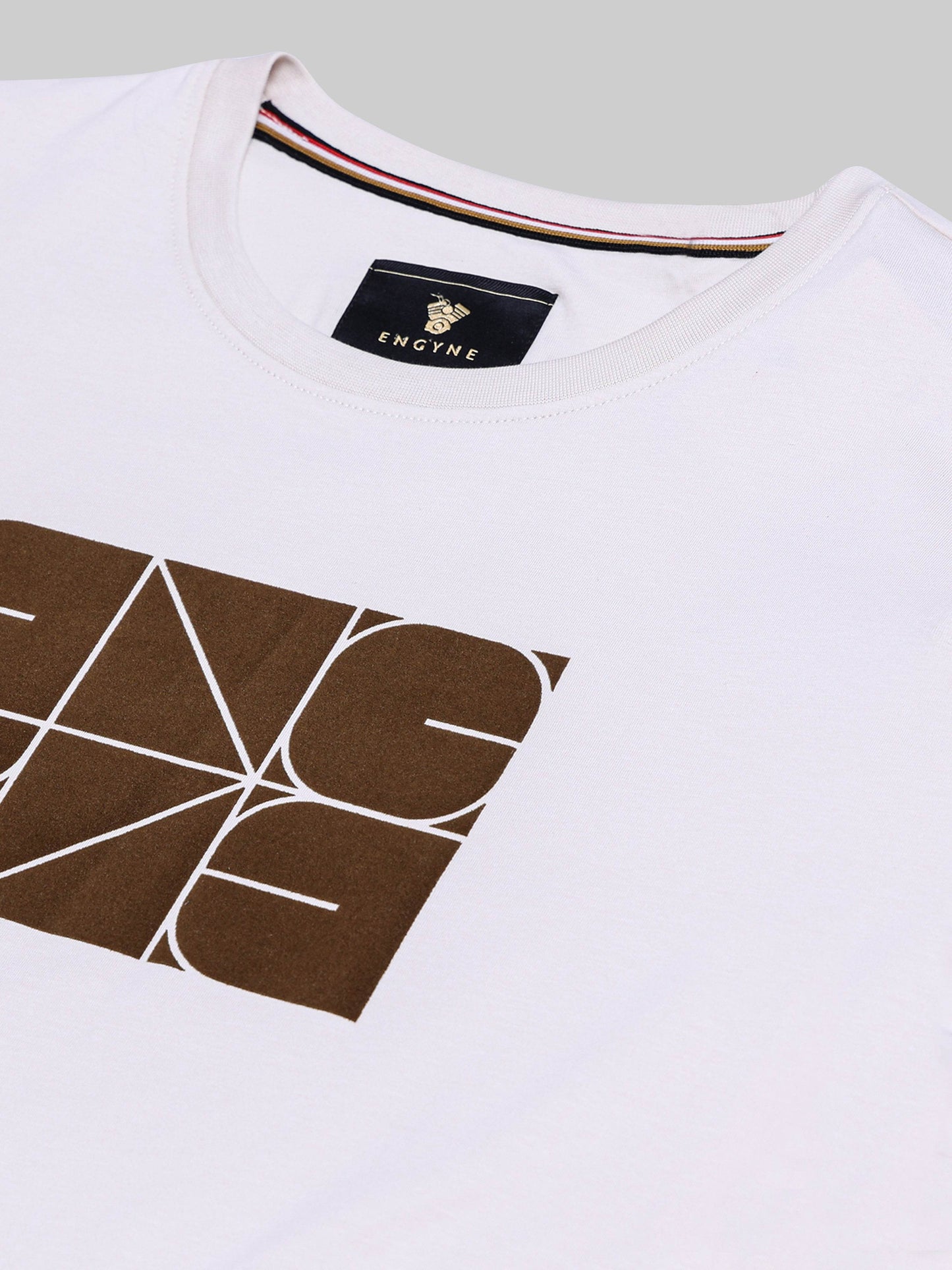Beige tshirt