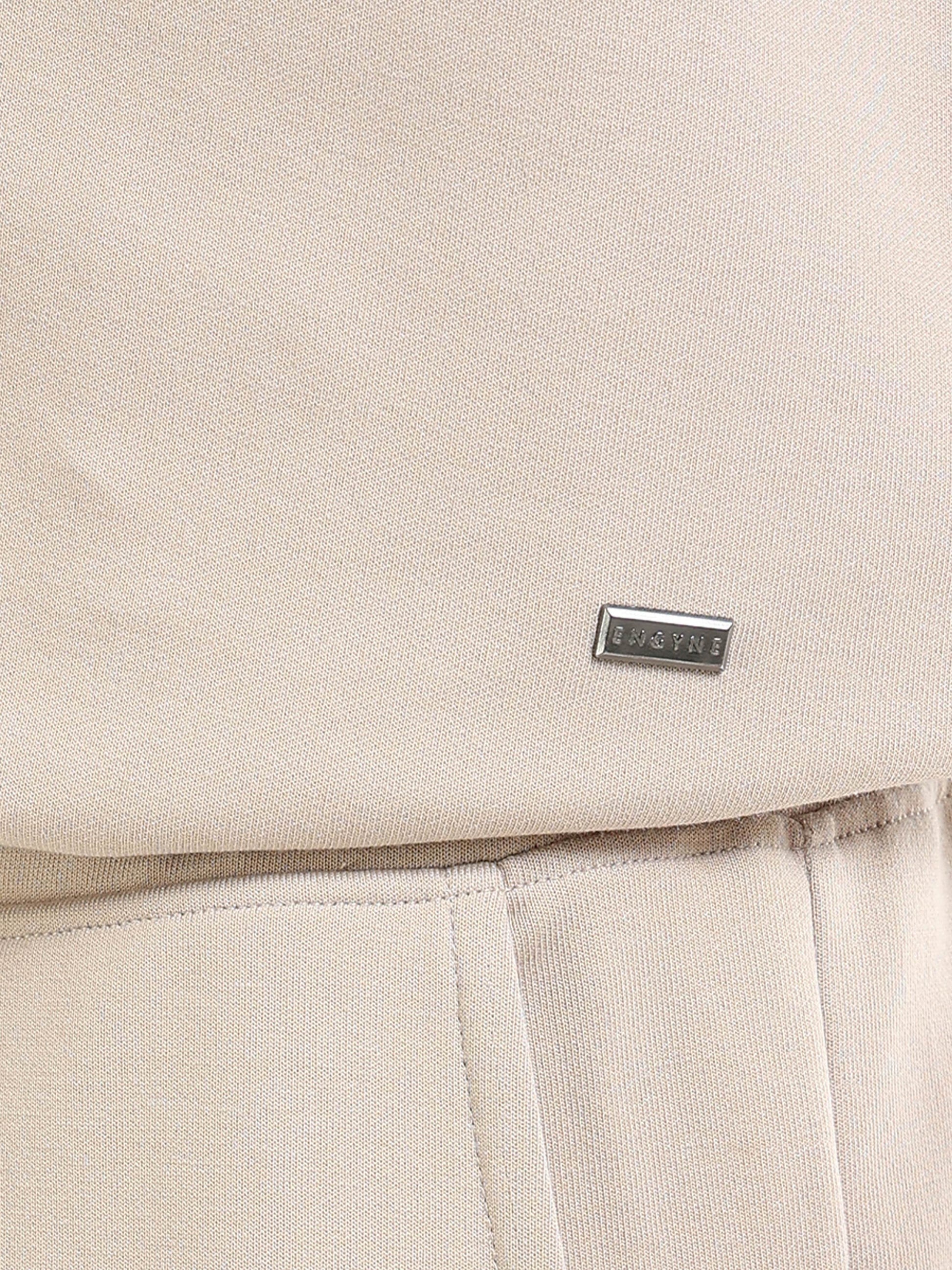 Men’s beige sweatshirt