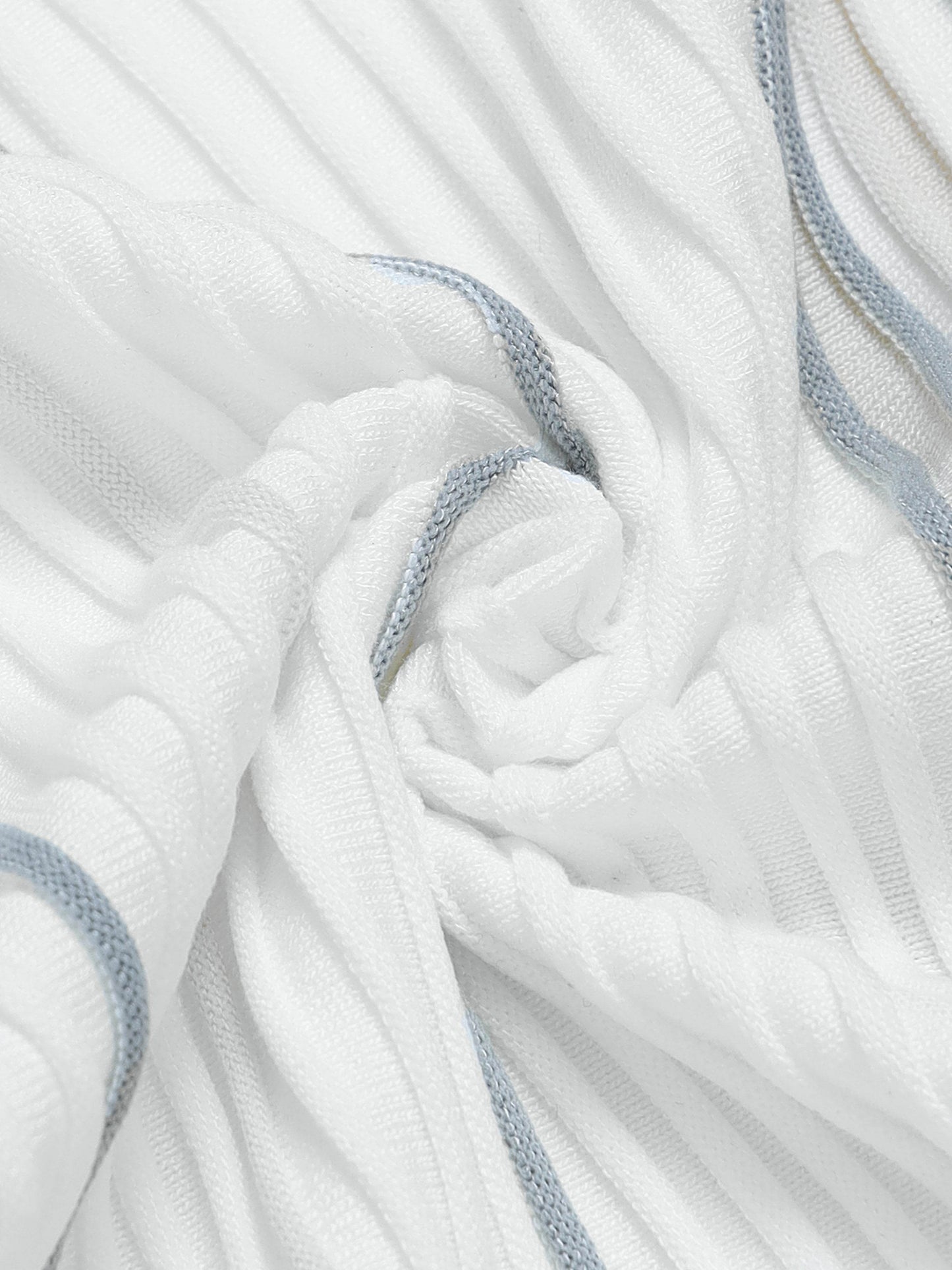 Vertical Stripe Flat-Knit Polo - White