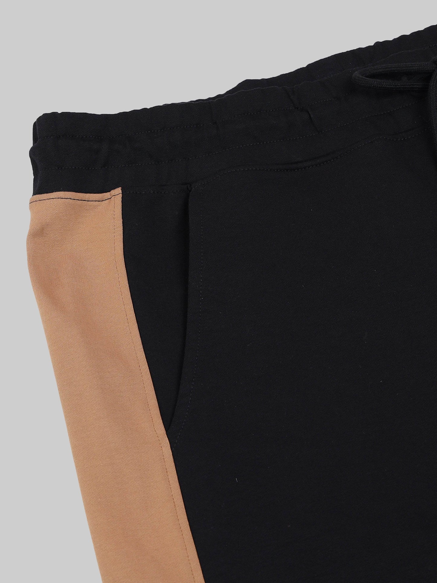 Engyne Contrast Cut & Sew Shorts – Rougen Lycra Loop Knit Black