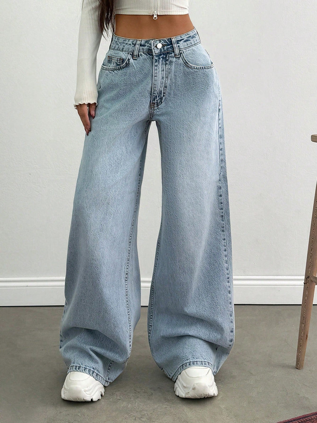 80s Light Blue Washed Super Wide Leg Jeans Stylish Wodrobe