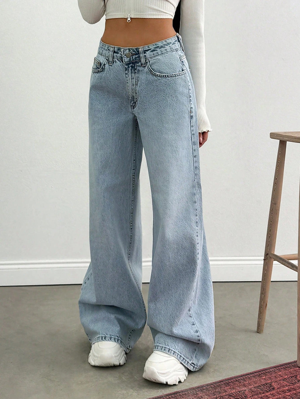 80s Light Blue Washed Super Wide Leg Jeans Stylish Wodrobe