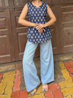 Neelam Sleeveless Short Kurti
