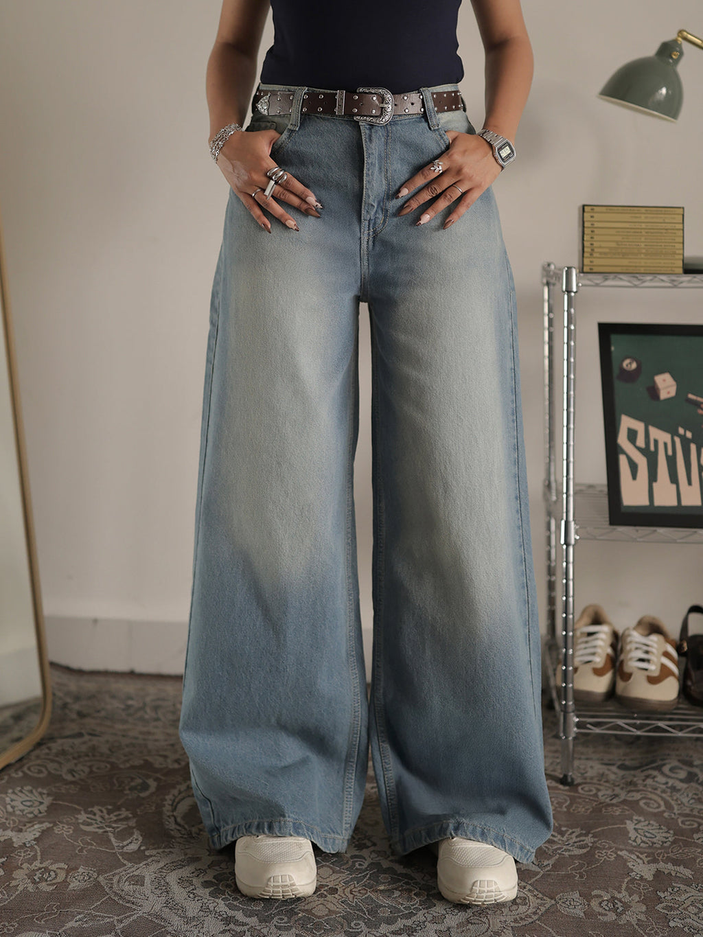 Soft Blue Washed Wide Leg Jeans Stylish Wodrobe