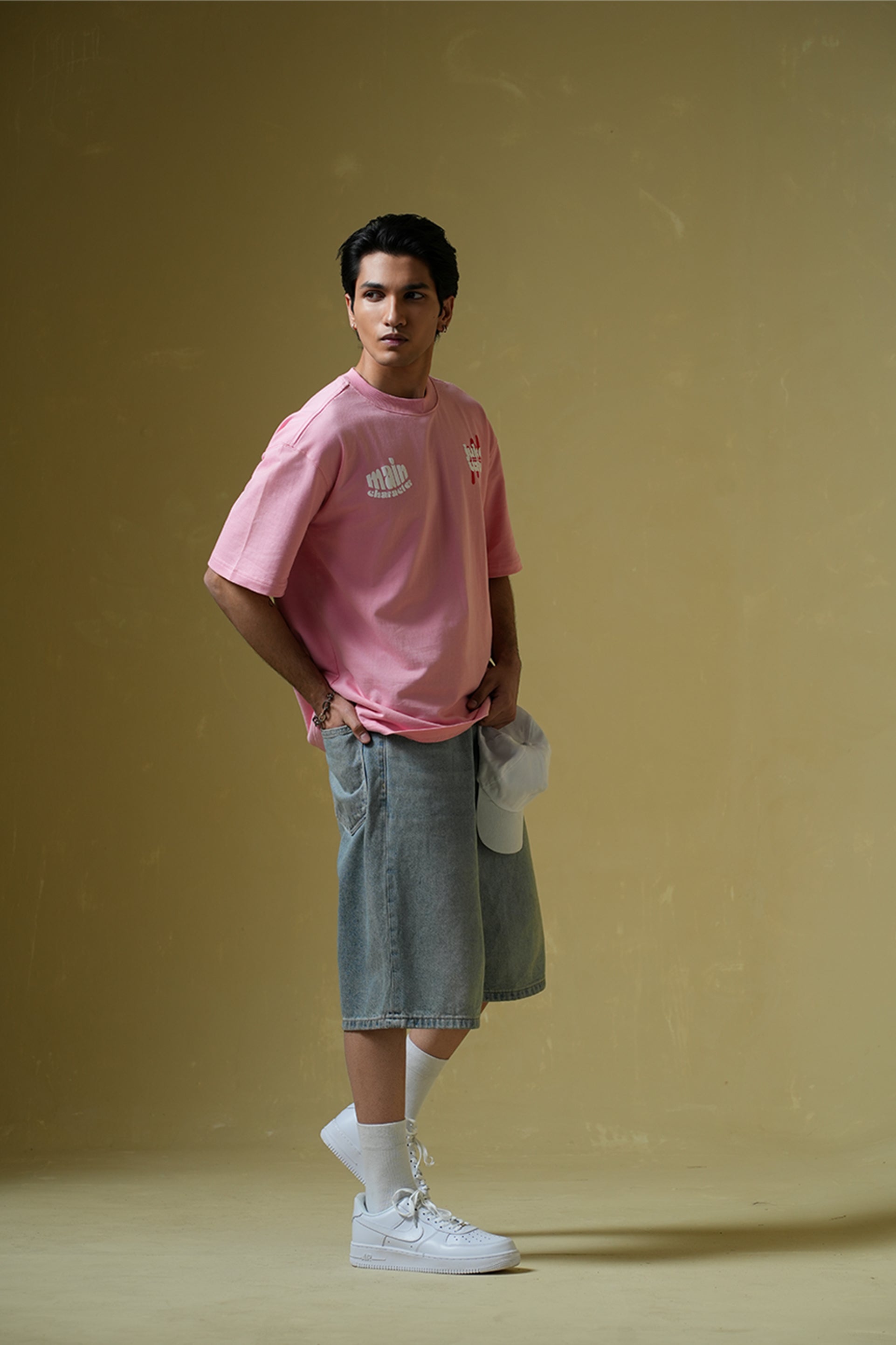 Wishing Well Printed Pink Oversized T-shirt