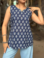 Neelam Sleeveless Short Kurti