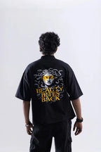 “Beauty Bites Back” Round Neck Black T-shirt Off Sinners