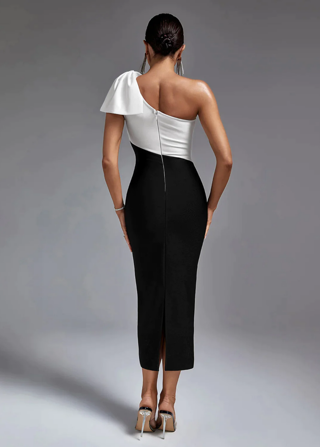 Black & White One Shoulder  Dress De Novoo