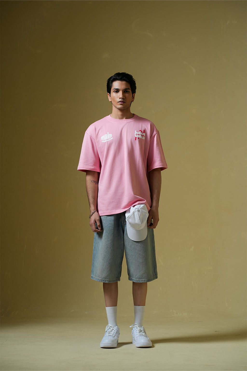 Wishing Well Printed Pink Oversized T-shirt