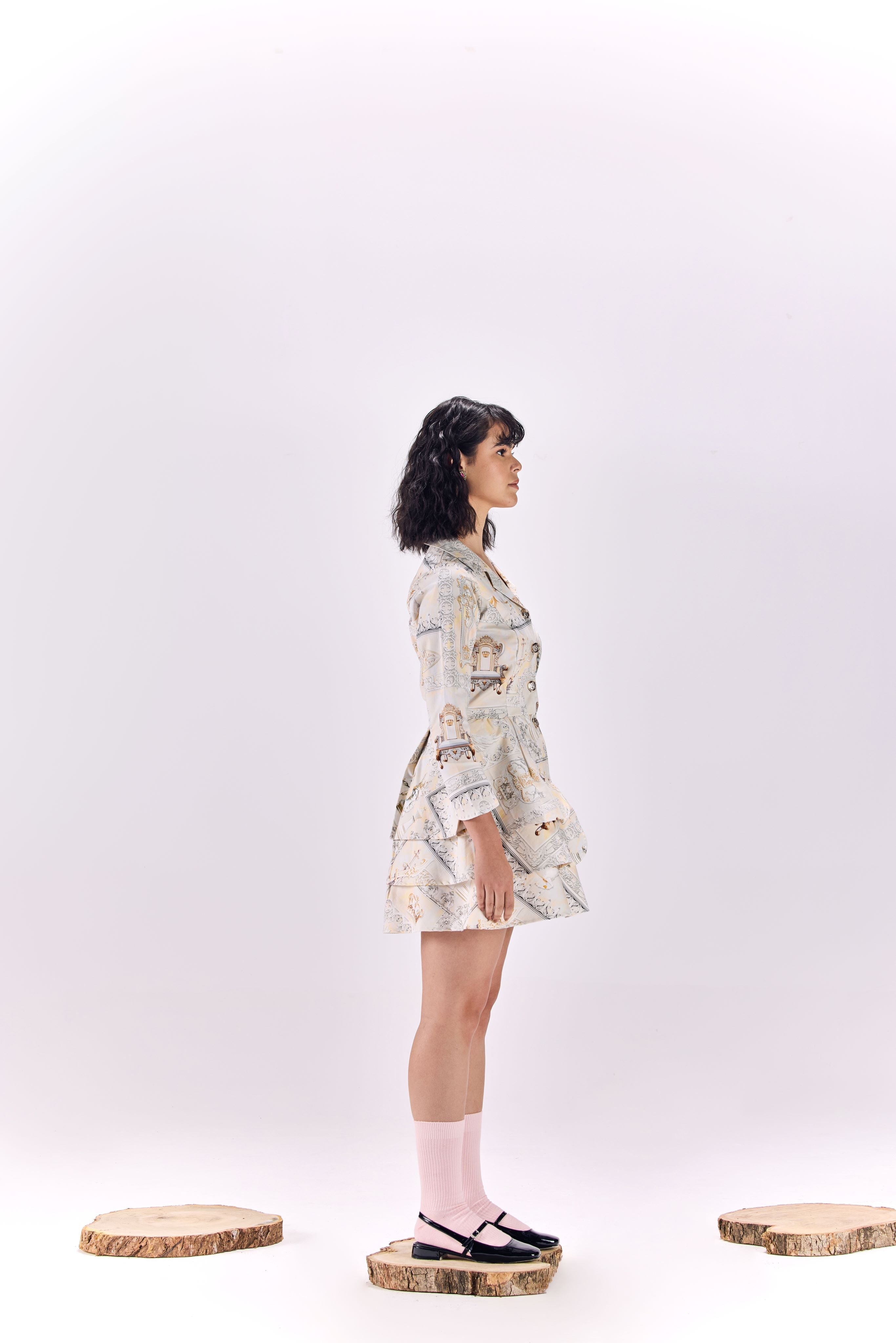 Button-Up Renaissance King Print Short Dress