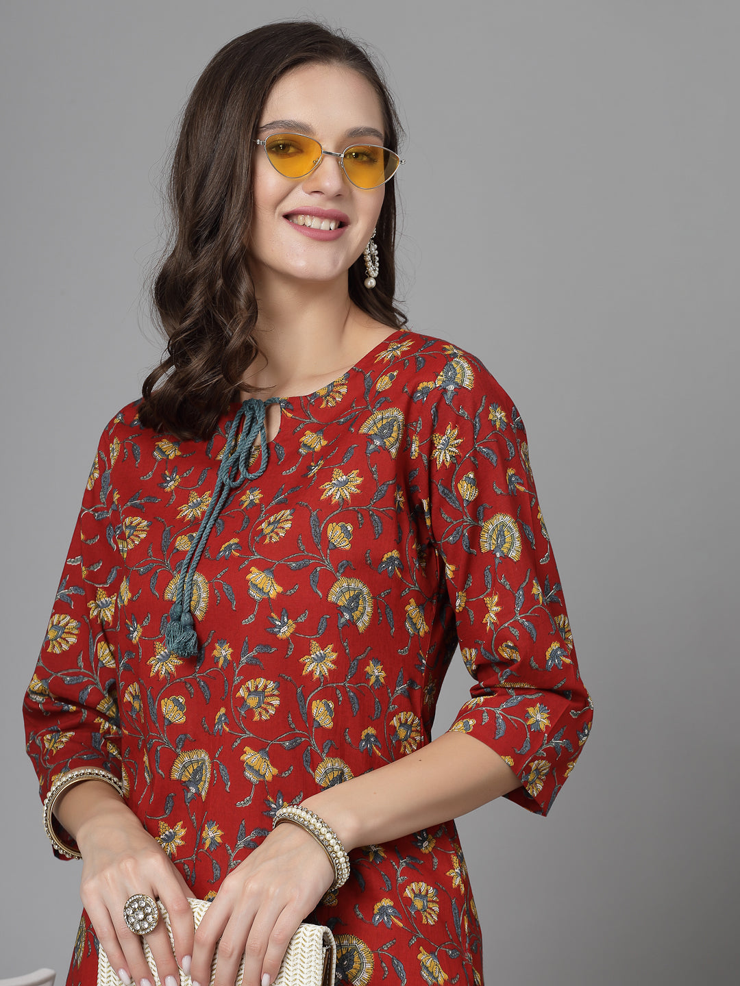 Women Red Floral Printed Tie-Up Neck Kurta