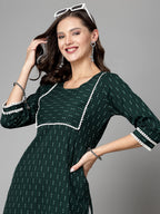 Women Dark Green Cotton Dobby Kurta Krya