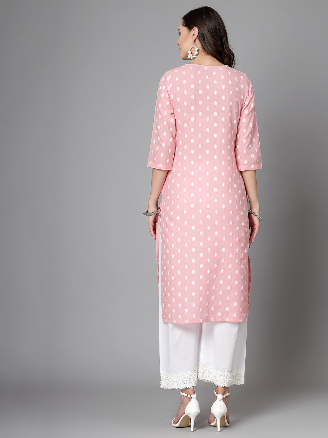 Women Baby Pink Cotton Dobby Kurta With Lace Krya