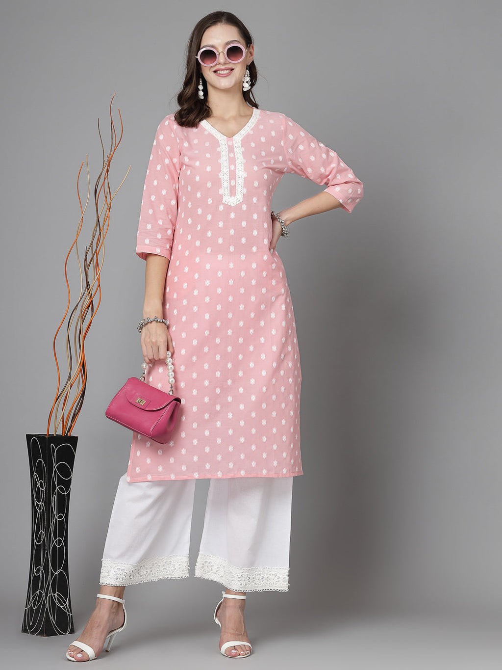 Women Baby Pink Cotton Dobby Kurta With Lace Krya