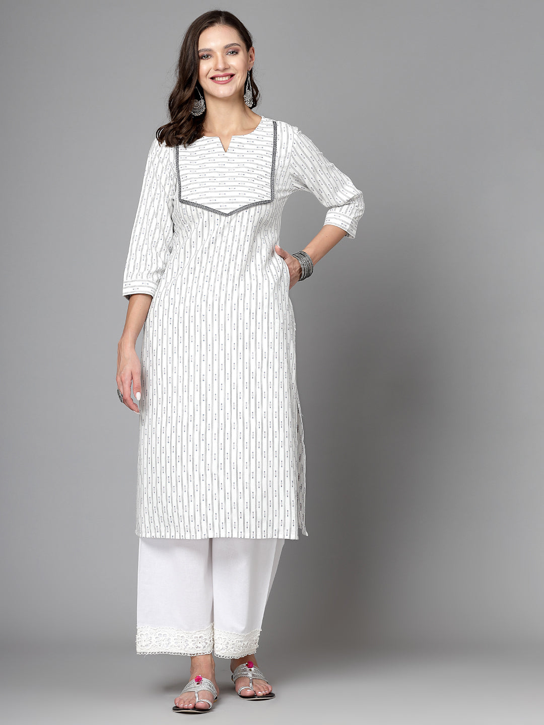 Women Off White Cotton Dobby Kurta