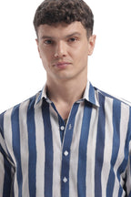 Dull Stripe I'mhere essential shirt