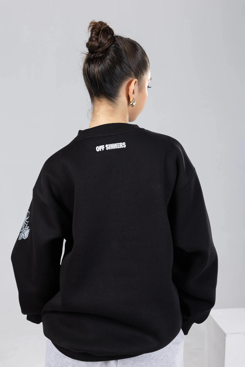 Midnight Hunt Printed Black Sweatshirt Off Sinners