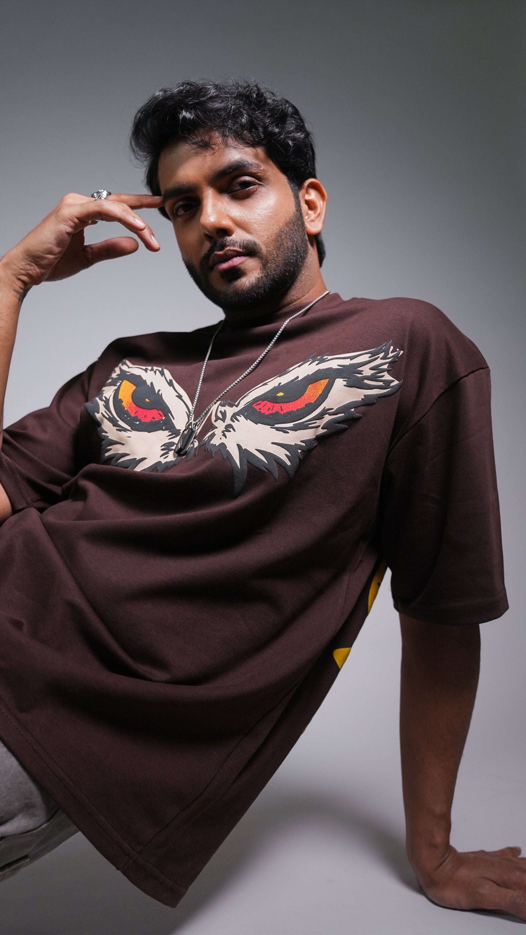 Eagle Eye Brown Men’S Oversized T-Shirt Rustlines