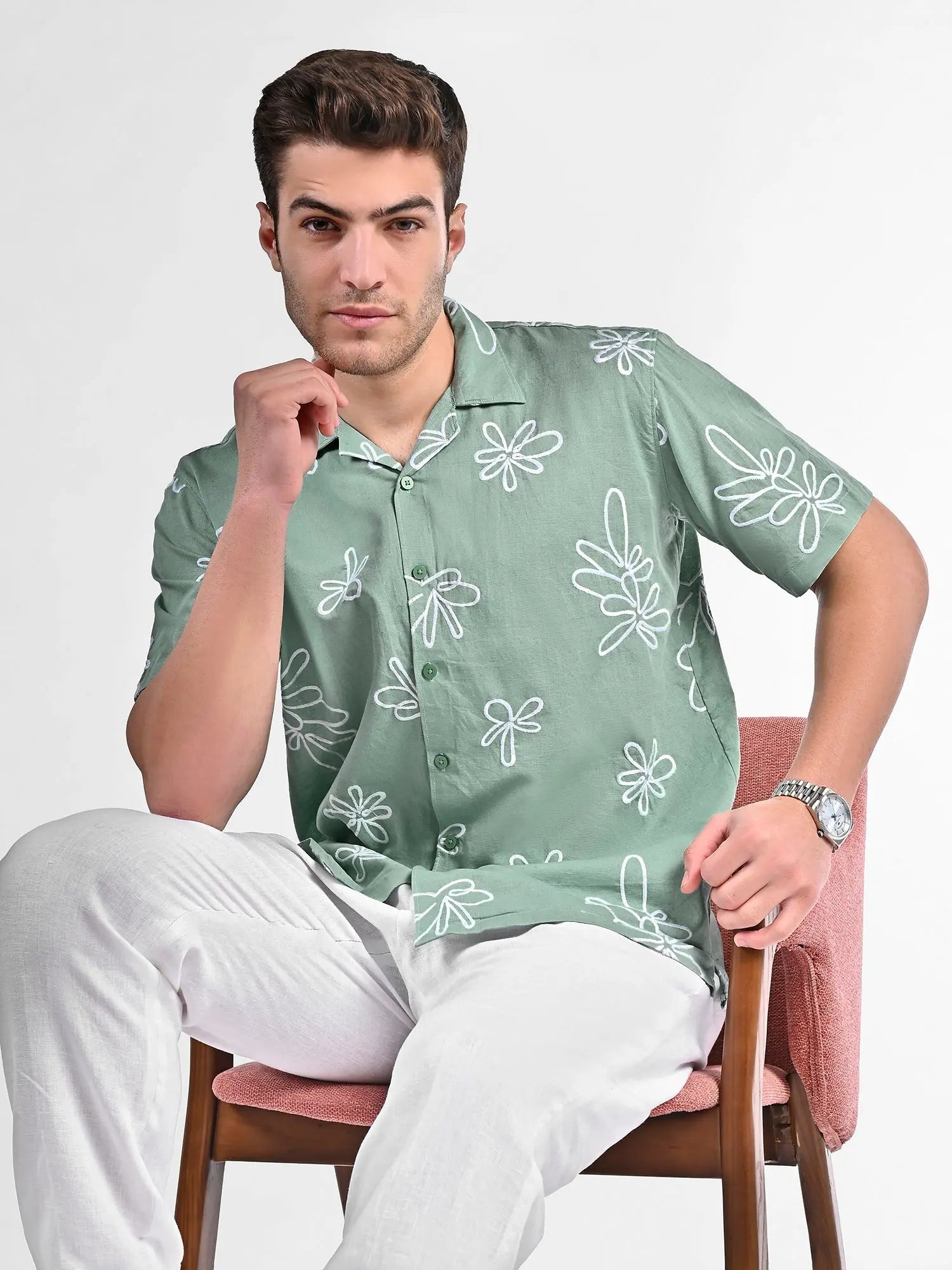 Men's Box-Fit Floral Embroidered Linen Lust Sage Shirt Vellure
