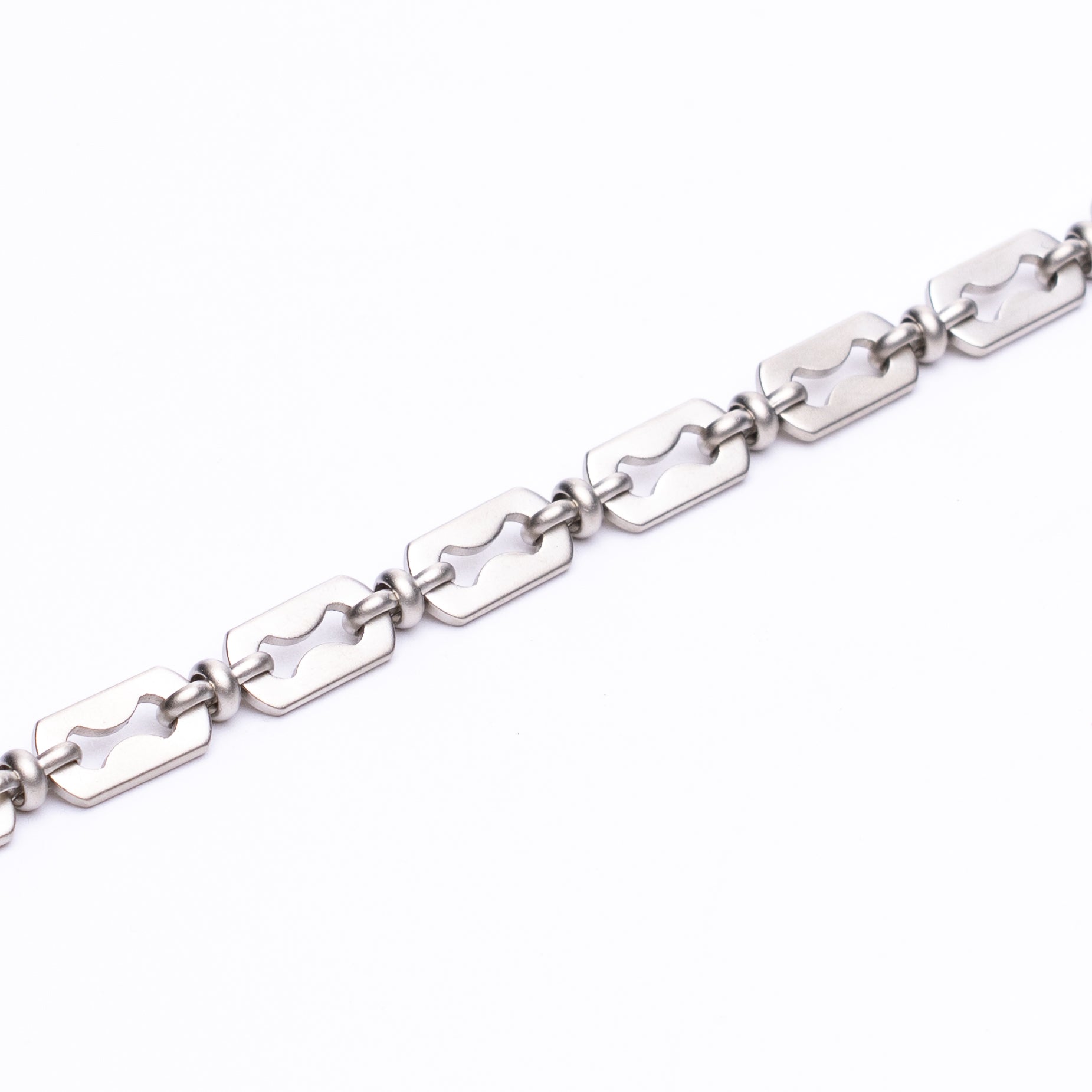 Razr Chain Bracelet - Satin Silver Zach