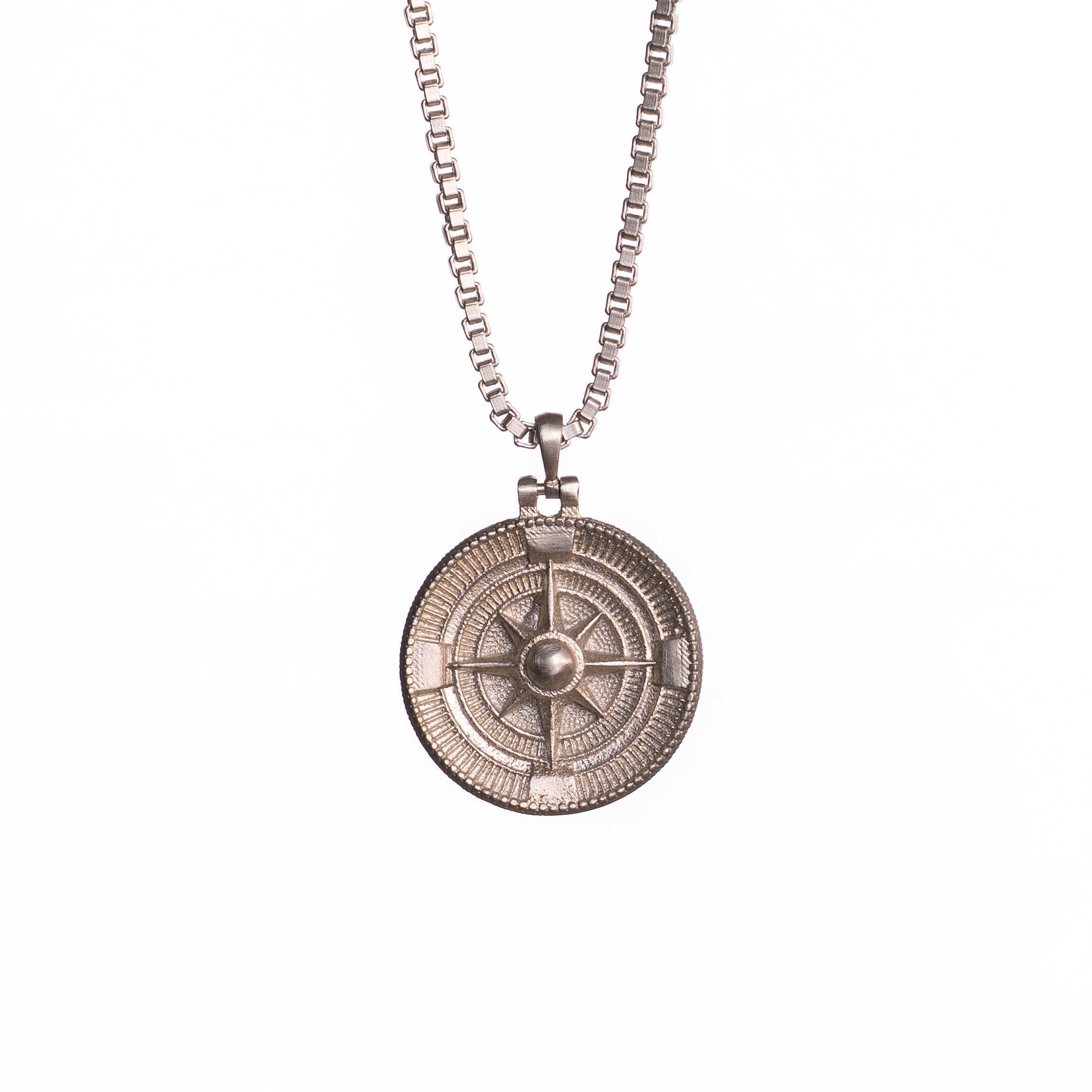 Nord Pendant - Satin Silver Zach
