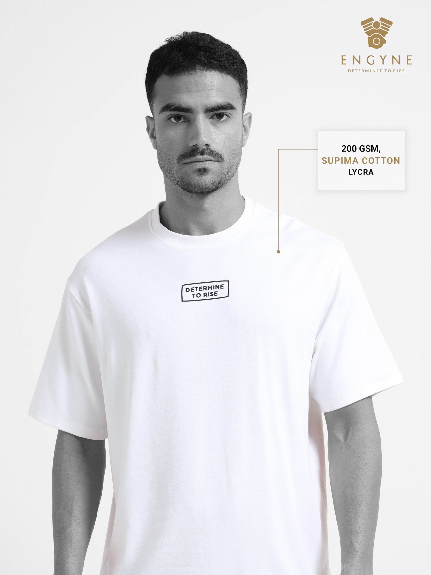 white t shirt
