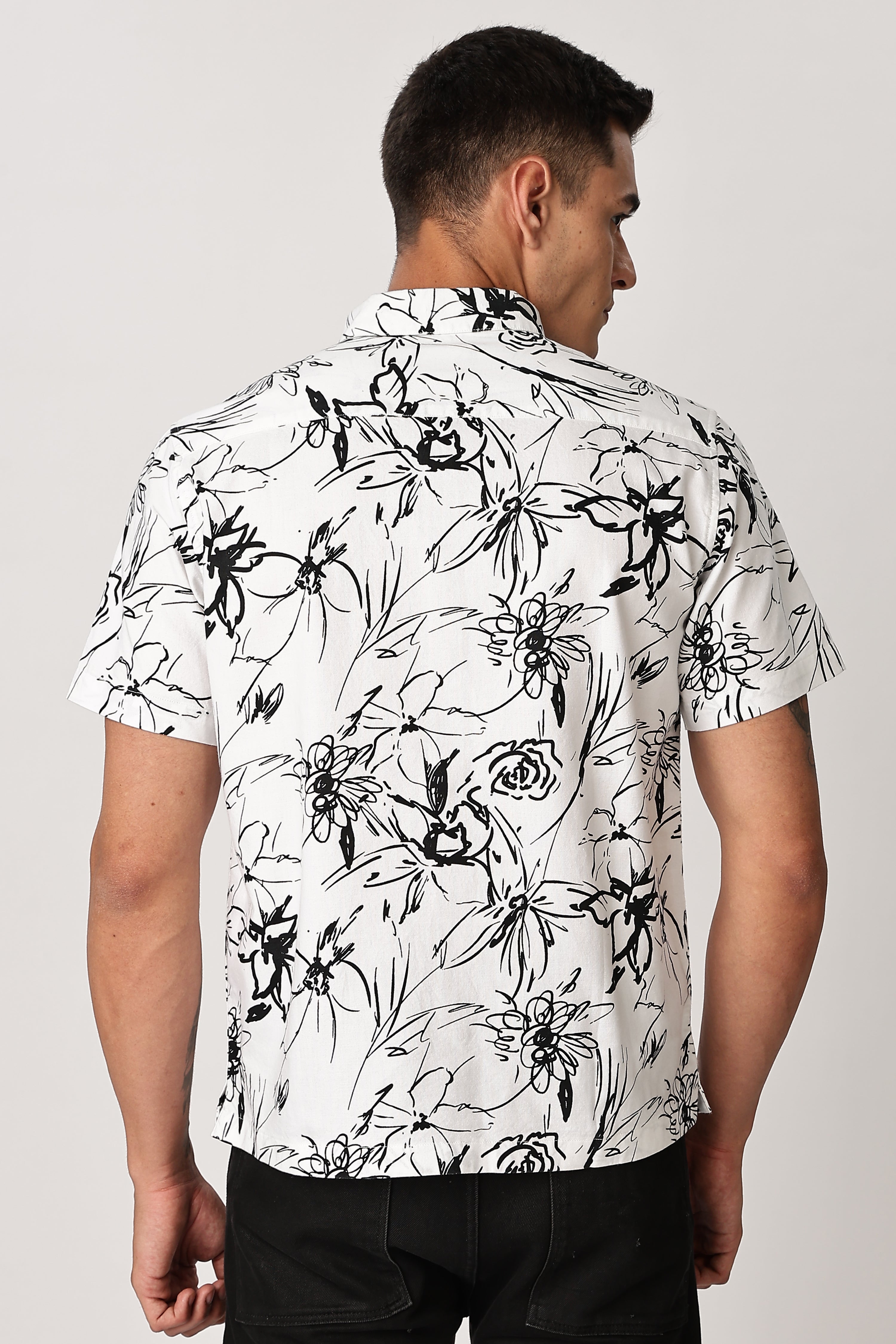 Uri Floral Sketch White Shirt Uri