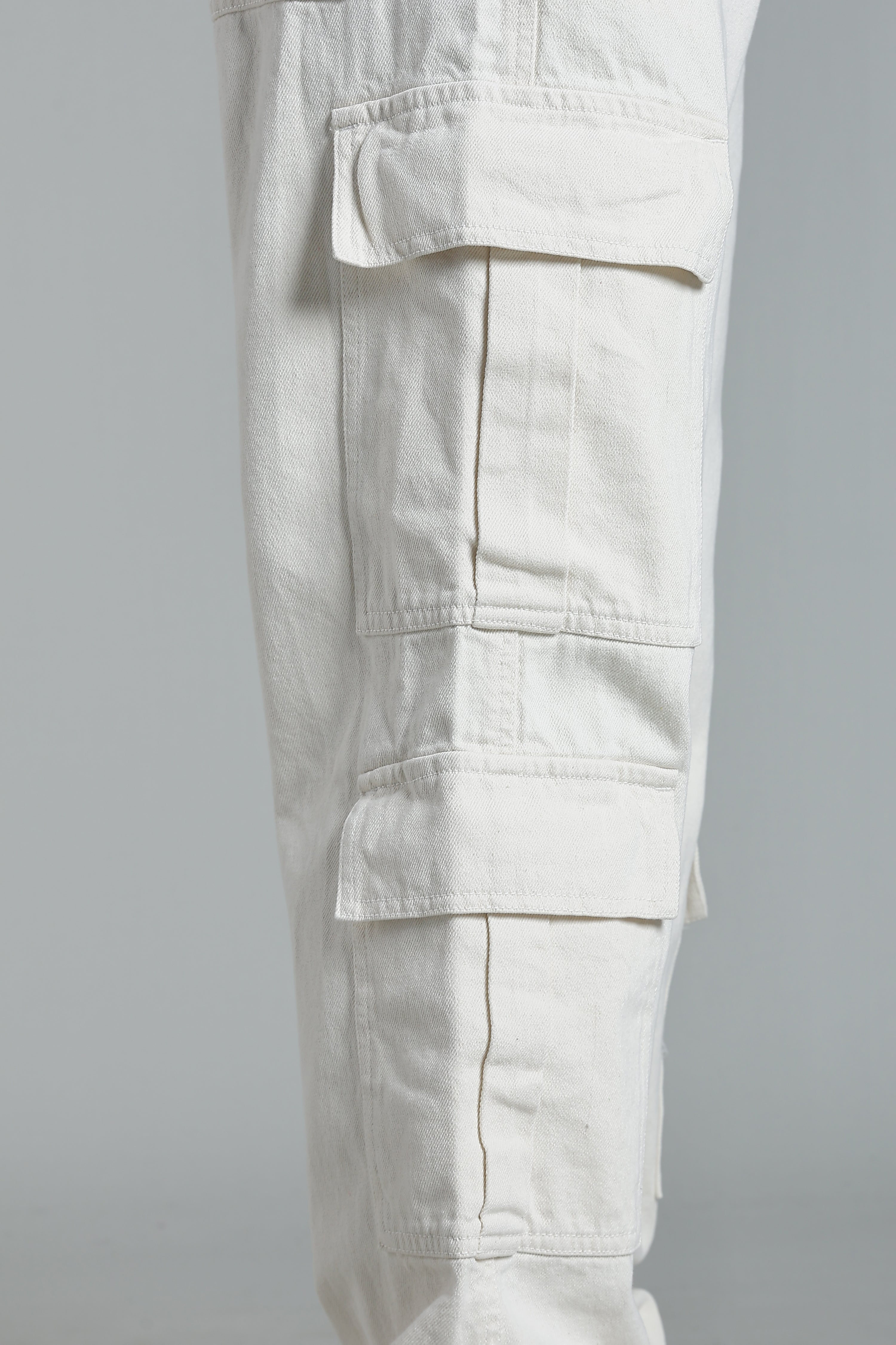 8 Pocket Cargo Denim | Baggy Fit Jeans | Off-White