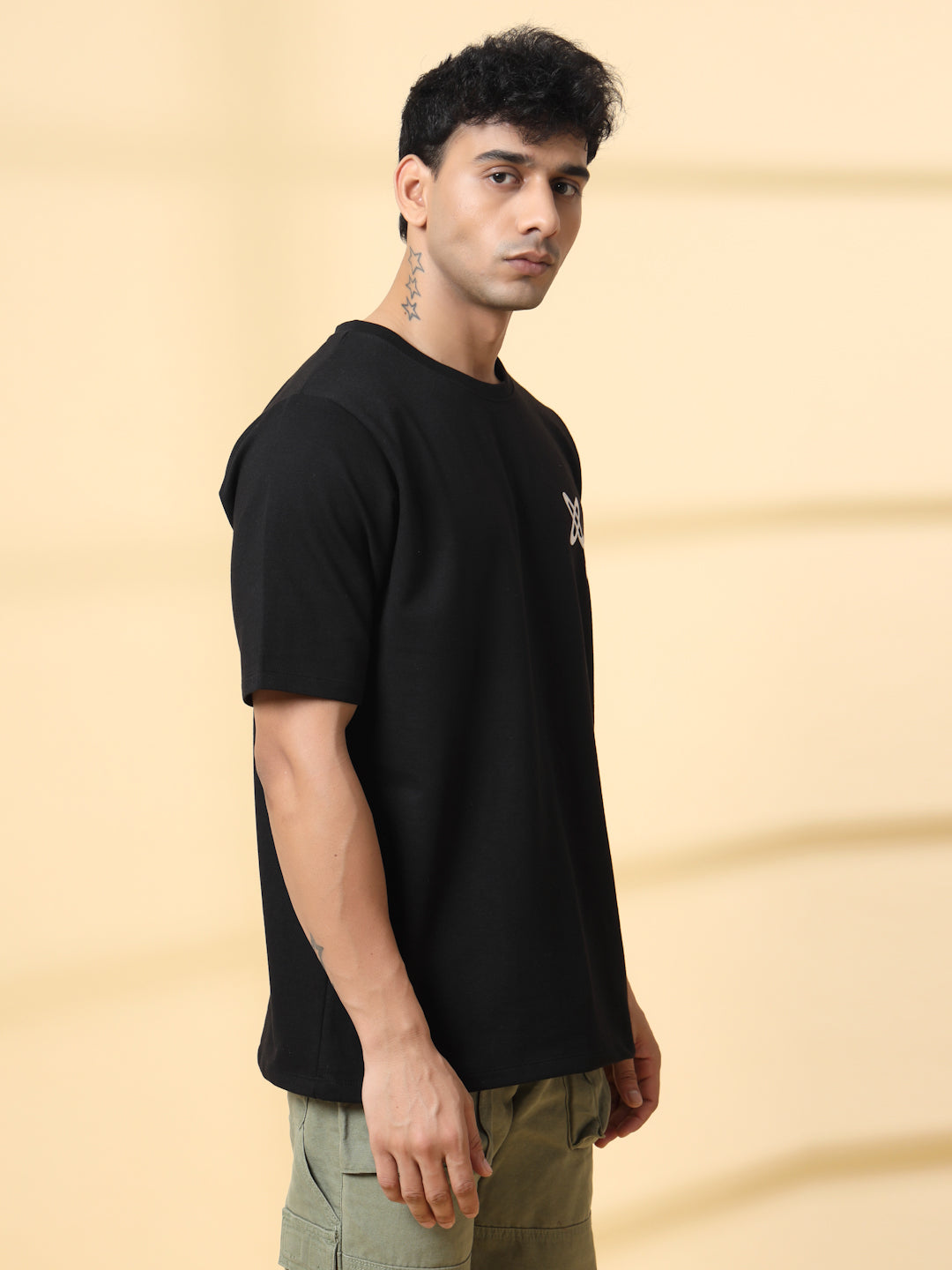Men Black Typography  Oversized T-shirt