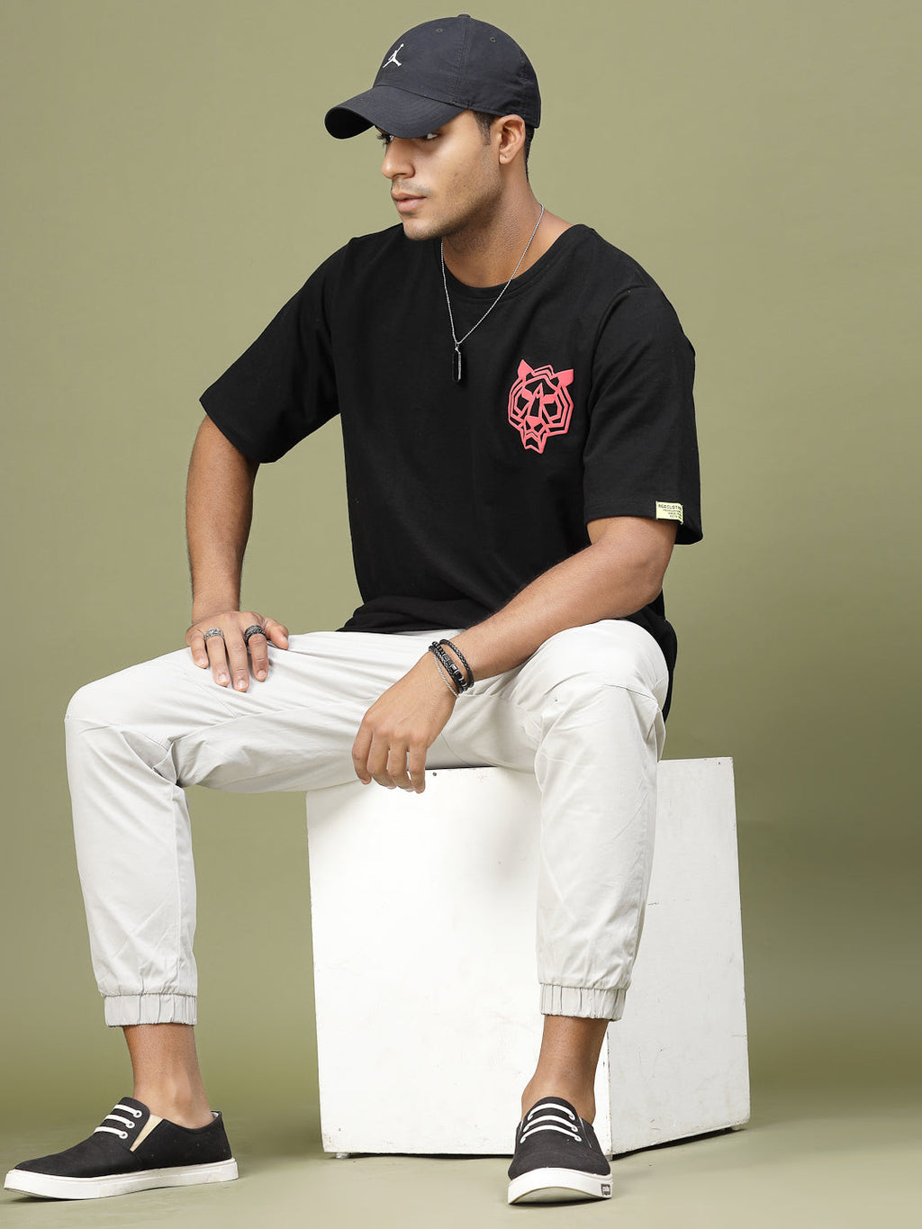 Majestic Tiger Puff Print Oversized Black T-Shirt