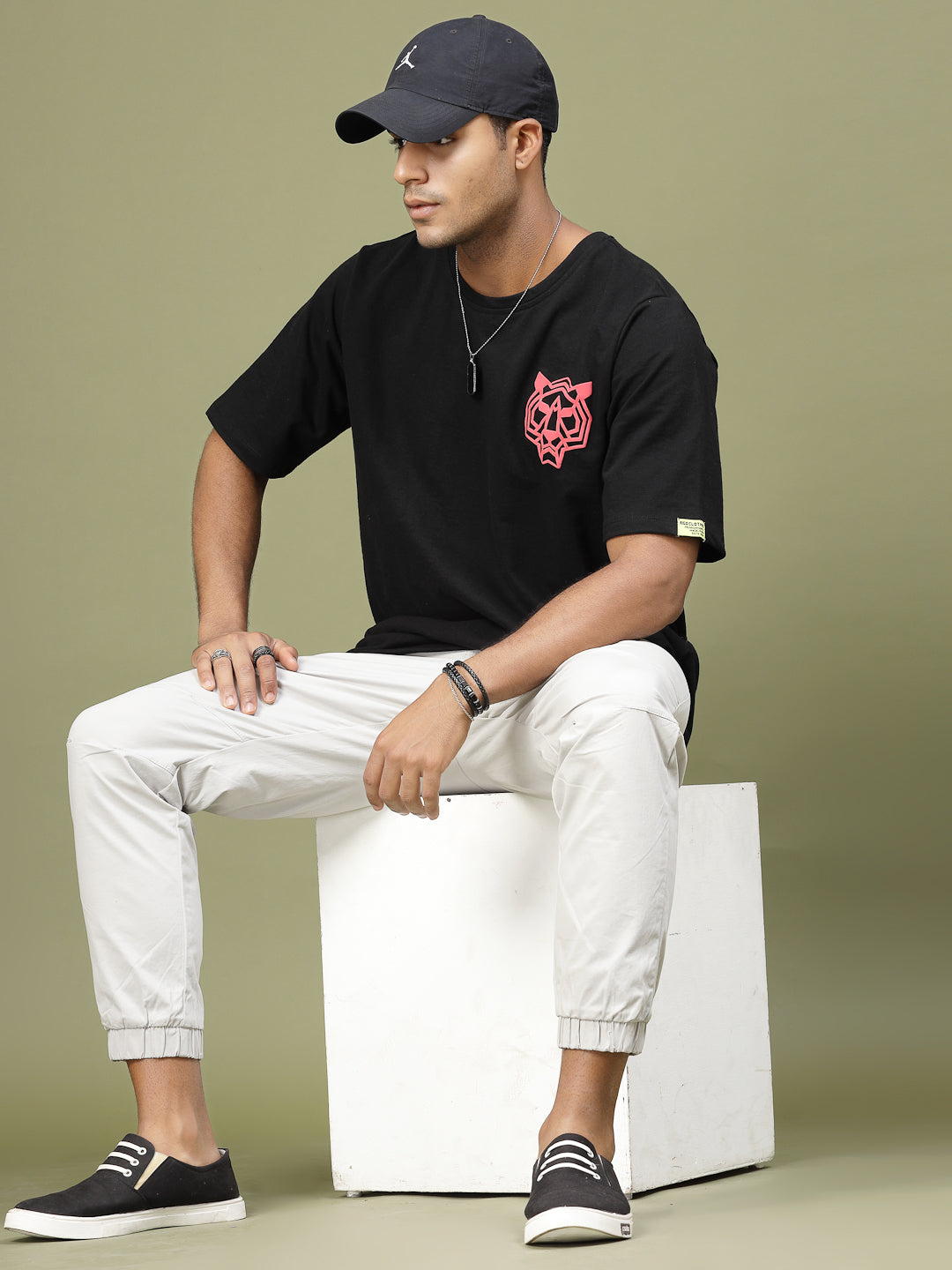 Majestic Tiger Puff Print Oversized Black T-Shirt