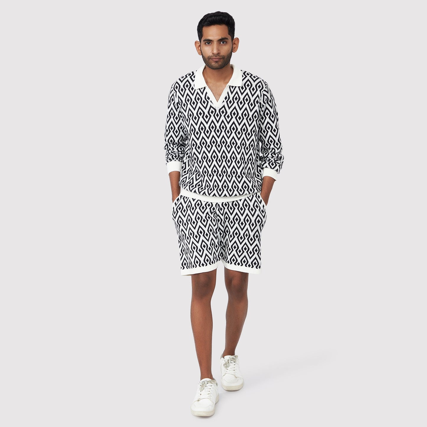ILLUSION JACQUARD KNIT SHORTS
