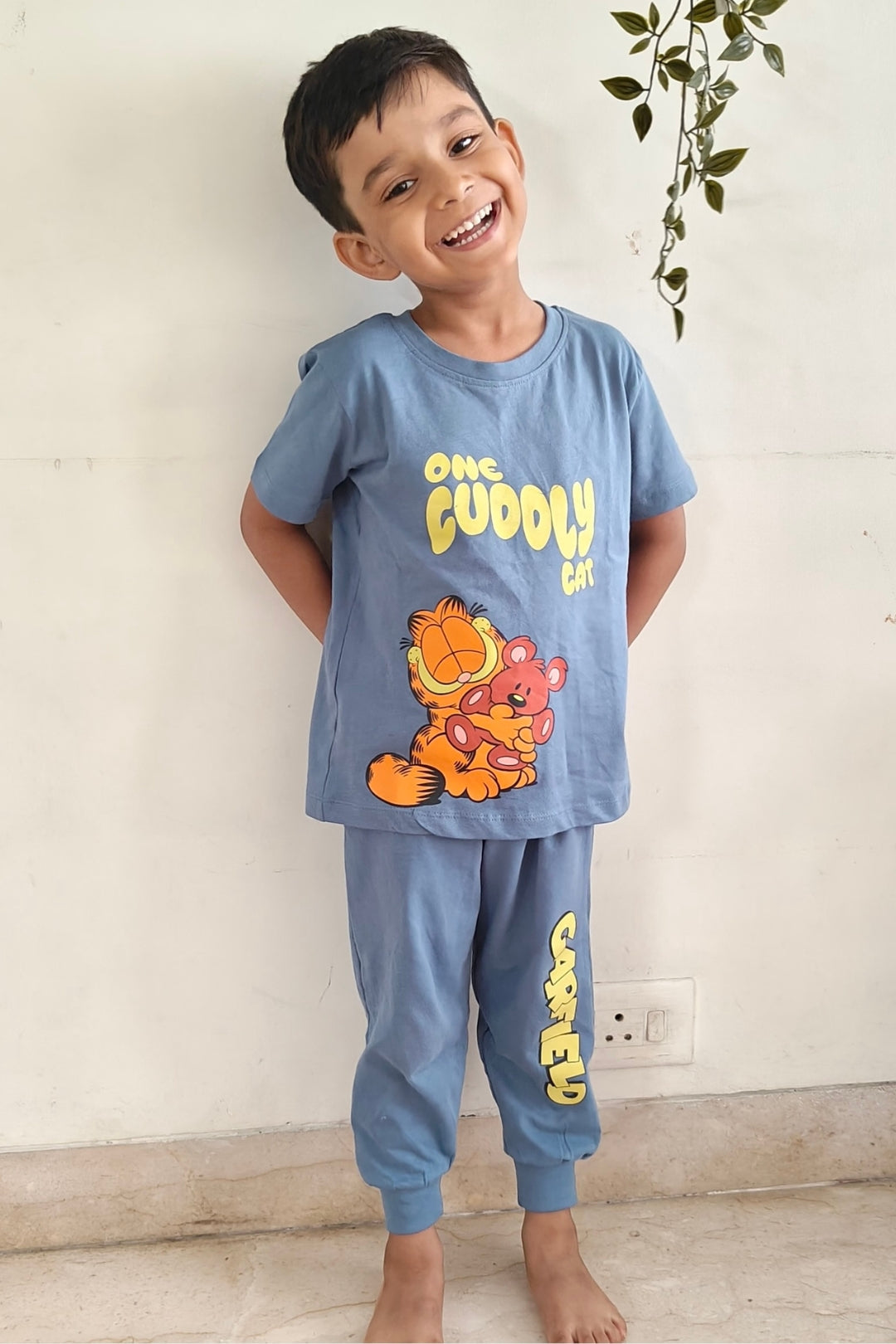 Garfield Cuddles Pajama Set Nap Chief