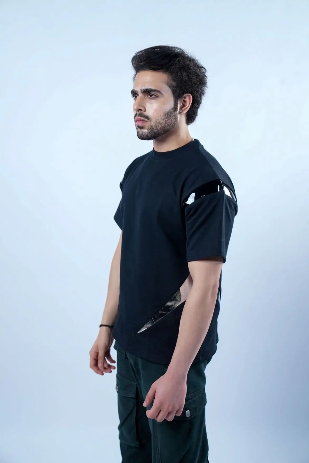 Unisex Black Round Neck Rager T-Shirt Kreflct
