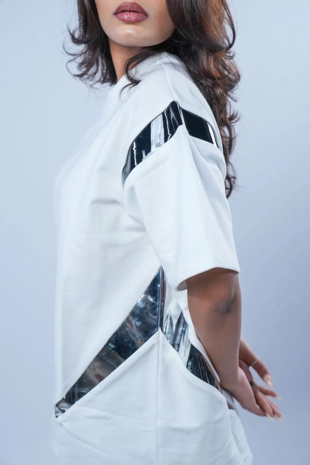 Unisex White Round Neck Rager T-Shirt Kreflct