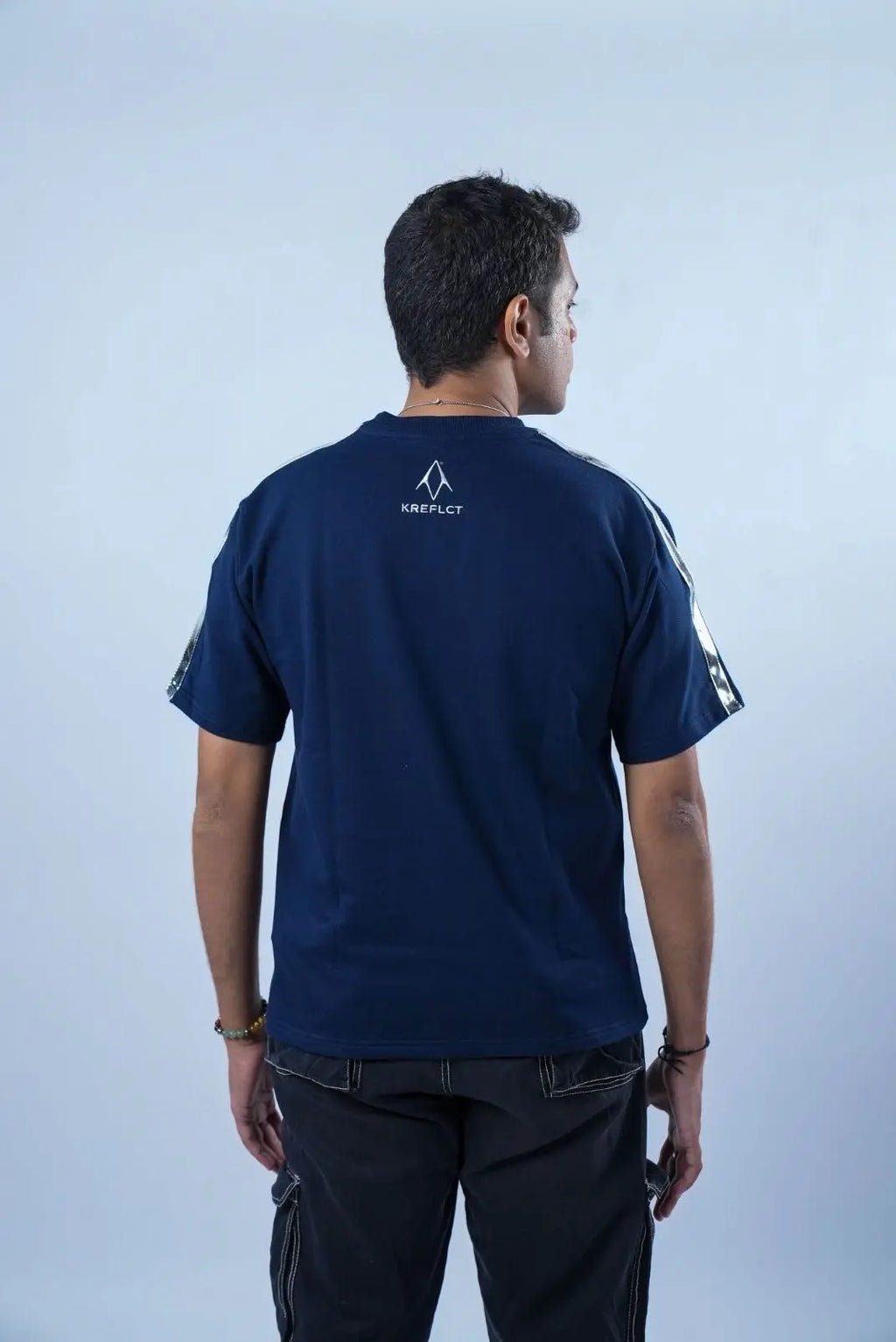 Unisex Round Neck Silver Lining Navy Blue T-Shirt Kreflct