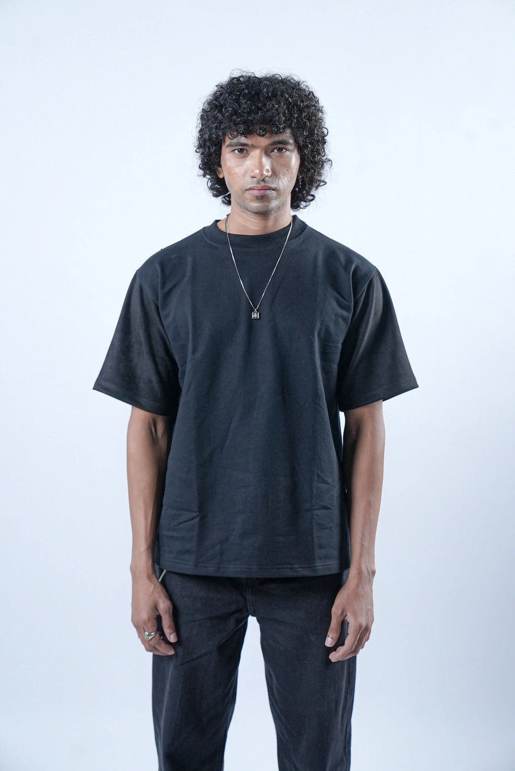 Unisex Suede Sleeves Black T-Shirt Kreflct