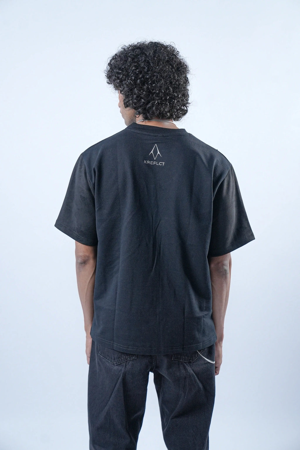 Unisex Suede Sleeves Black T-Shirt Kreflct
